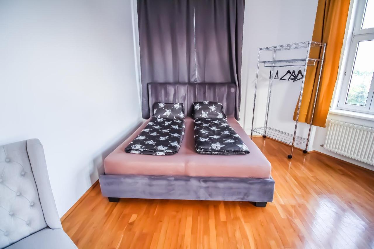 Family 3 Bedroom Apartment Lv7 Відень Екстер'єр фото